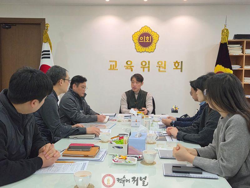 (사진) 인천시의회 이용창 교육위원장, 루원 중심3,4 강력질타.jpg