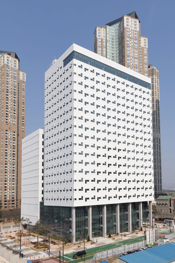 (26.1.23.)“시청사 백석업무빌딩 이전 위법사항 없어”…감사원, 공익감사 종결.jpg