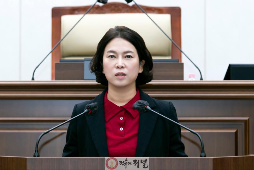 1.유영숙시의원 사진.jpg