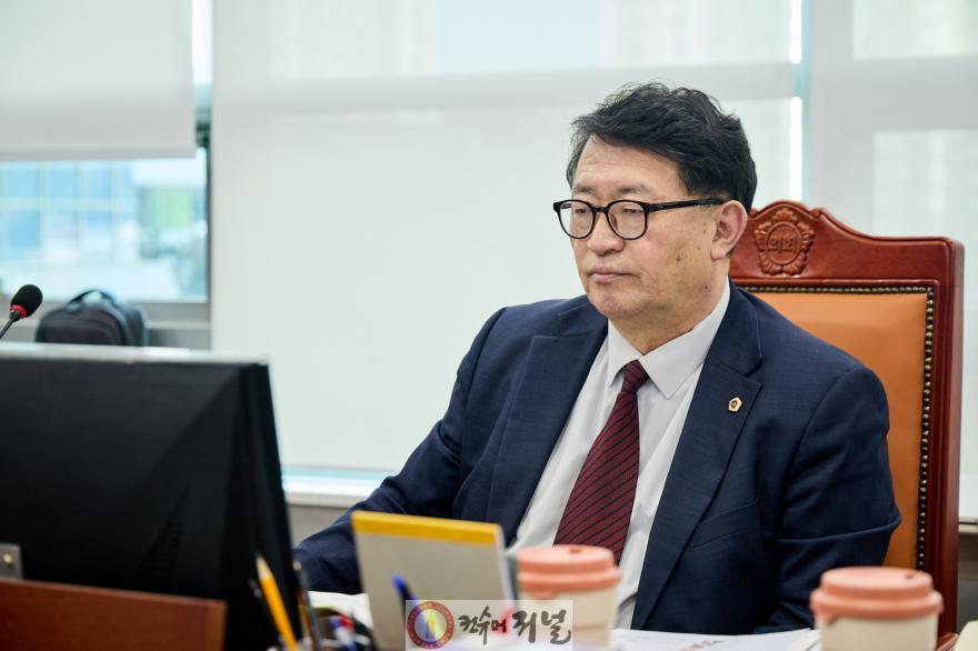 260206_임광현_의원__AI_경기교육_디지털_플랫폼_TF_설치_필요성_제기_(2).jpg