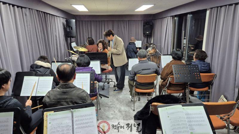 13.2026년 문화교실 드럼 수업 모습.jpg