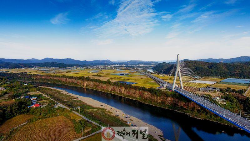 연천군 한탄강 국가지질공원(임진강 주상절리) 표지.jpg