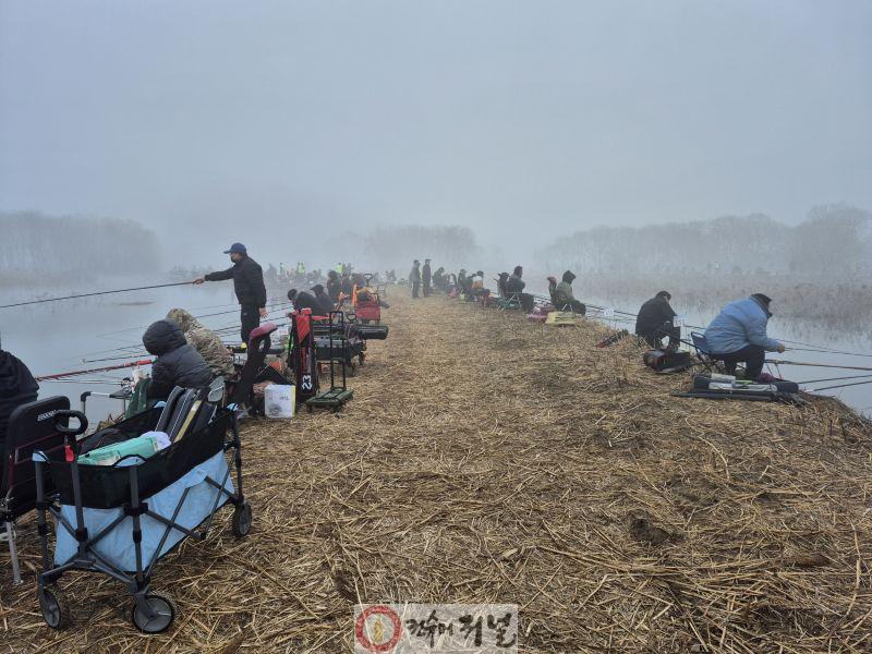 제21회 예산군수배 예당전국낚시대회 모습.jpg