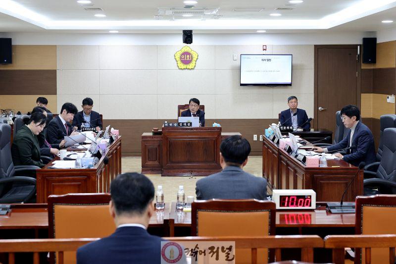 (사진1)인천시의회, 차별 논란된 연수·선학지구의 공공기여율 하향으로 수정 가결.jpg