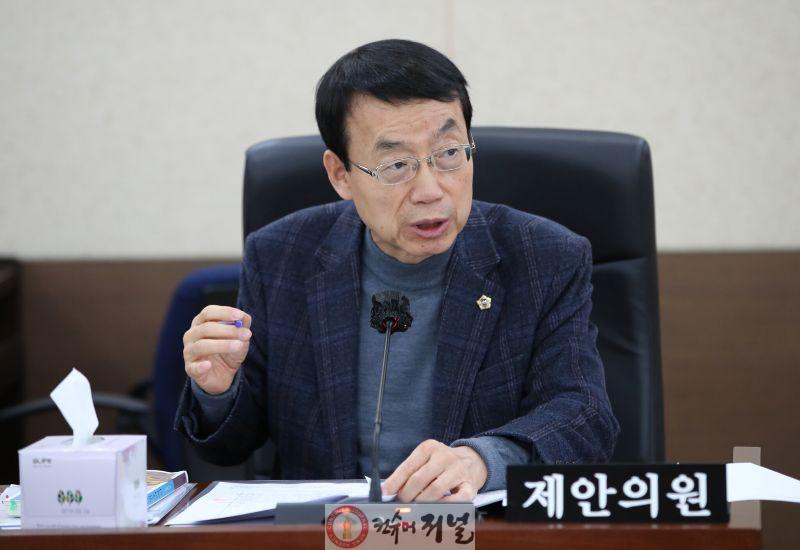 (사진)인천시의회_허식_의원,_역사_바로_알기_교육_강화.jpg