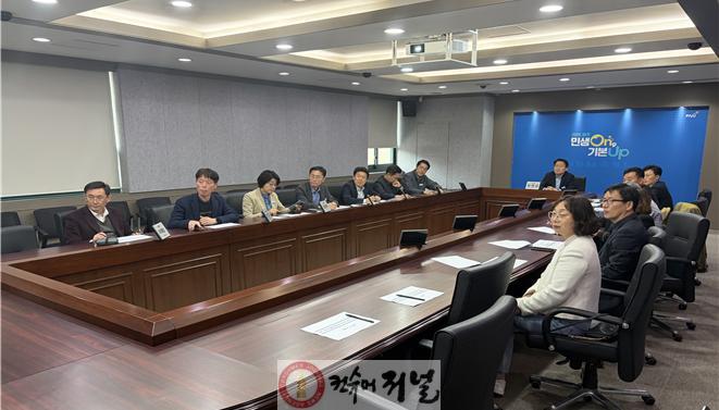 7. 파주시, 하천·계곡 불법시설 정비 박차… 4월 집중 점검 예정.jpg