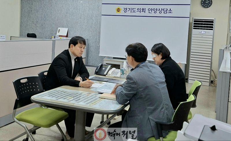 260410_유영일_의원__쓰레기_종량제봉투_수급안정_및_업사이클센터_추진점검.jpg