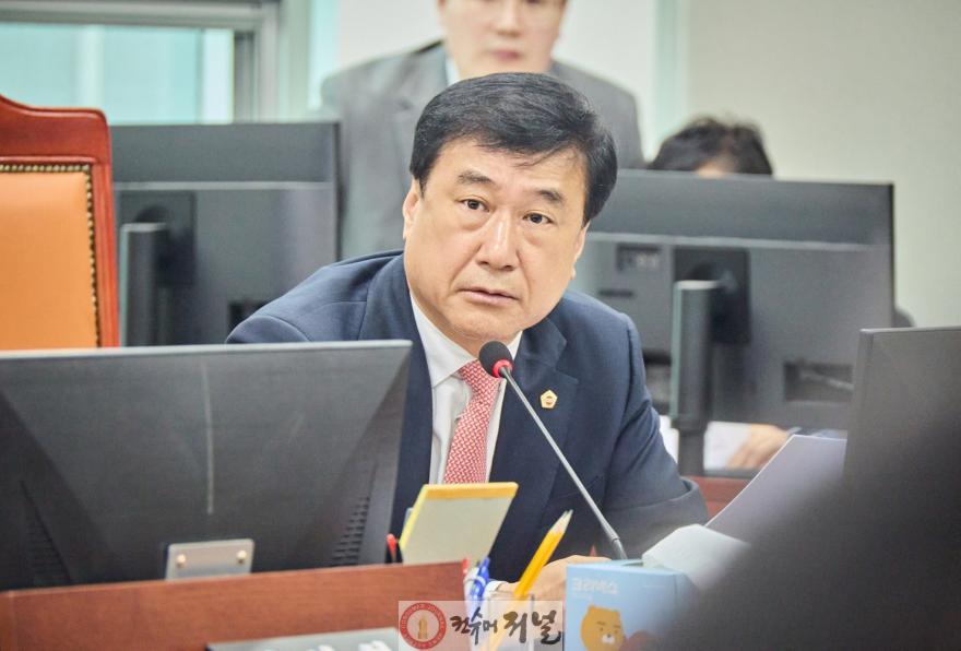 260422_이택수_의원__고교학점제_탓_소규모_학교_기피_심각_(1).jpg