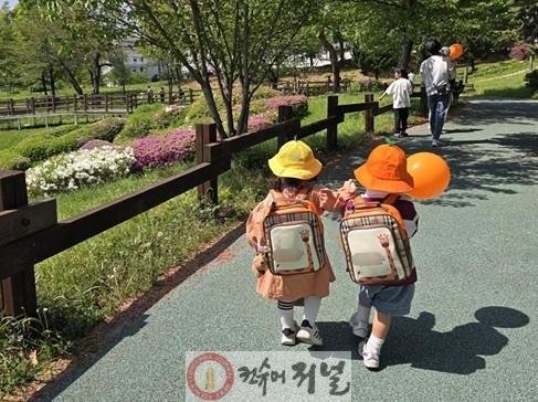 4-1. 파주시, 0세아 전용 어린이집 19개소 ‘아이들의 작은 발걸음’으로 지역사회에 온정 전해.jpg