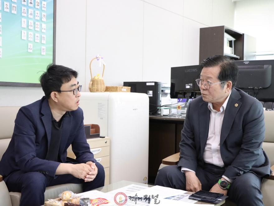 260430_허원_의원__“반도체_시대__이천_철도망_확충_더는_늦출_수_없다”_(1).jpg