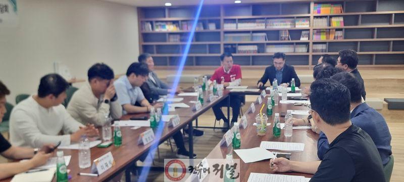 운정연 간담회 모습 (3).jpg
