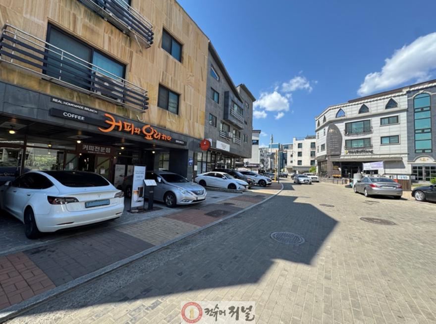 1-1. 파주시, 골목형상점가 2개소 신규 지정… 완화된 조례 첫 적용_한울카페거리 골목형상점가 사진.jpg
