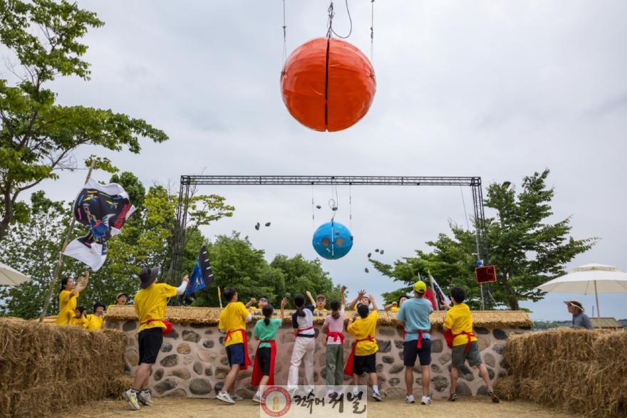 1. 가족과의 주말 나들이 어디가 좋을까 바로 ‘고양행주문화제’ (5)2025 수상 불꽃놀이.jpg