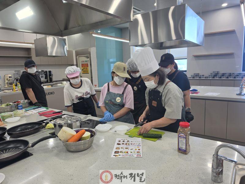9.발달장애인 주말체험활동 진행 모습.jpg