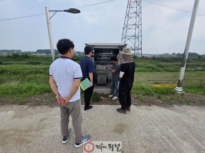5.배수문 관리책임자 대상 현장교육 모습.jpg