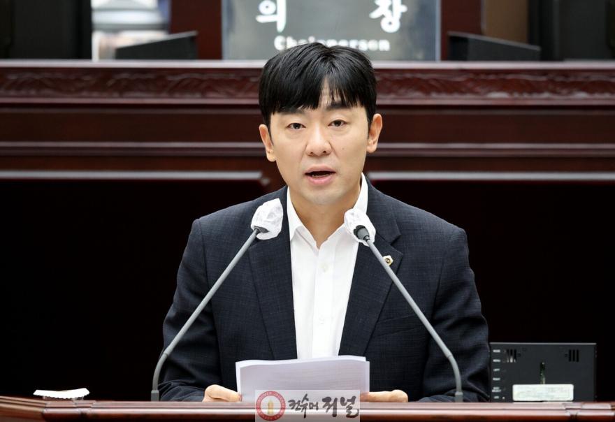 (사진)인천시의회 신성영 의원, 민선8기 성과 계승하고 공공기관 이전·통폐합 반드시 막아야.jpg