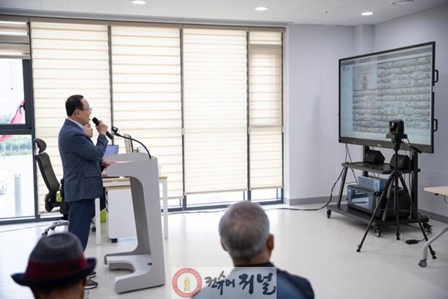 1.김덕현 연천군수, 스마트 경로당 화상시스템 통해 취임 인사 전해2.jpg