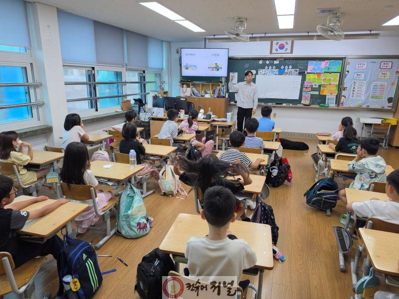 260706 연천교육지원청, 학교맞춤형 공유학교 찾아가는 교실 프로그램(사진)_1.jpg