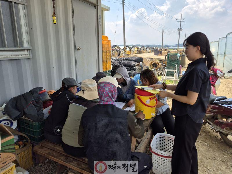 5.외국인 계절근로자 온열질환 예방 활동 모습.jpg