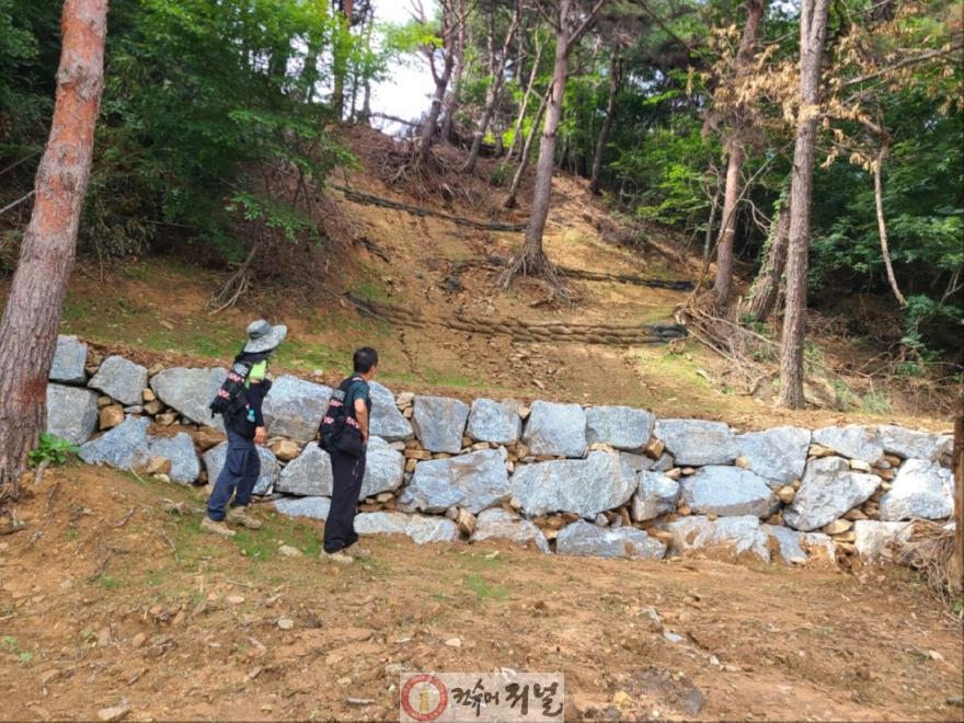 1.산림재난대응단 산사태 취약지역 예찰 모습 (4).jpg