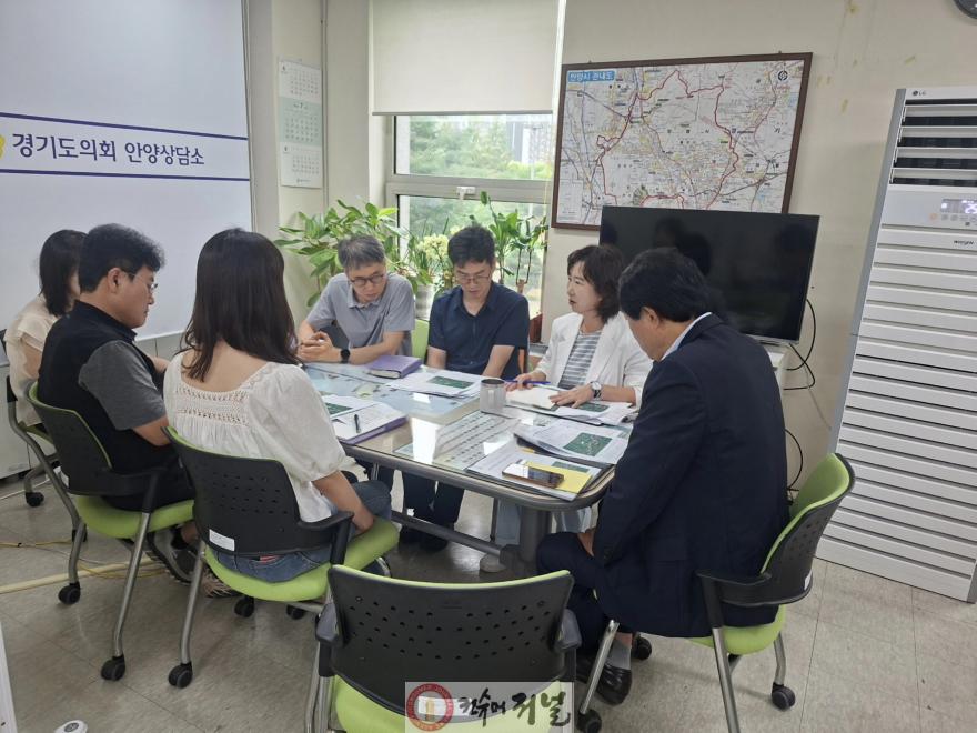 260710_최경순_의원__서울대_안양수목원_전면개방에_따른_시민편의시설_증설_방안_논의.jpg