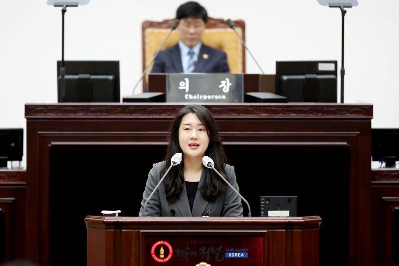 (사진)인천시의회 조민경 의원, 23만 주민의 숙원 ‘송도구’ 신설 촉구.jpg