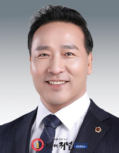 260720_제12대_전반기_여성가족평생교육위원회_위원장에_김용성_의원_선출.jpg