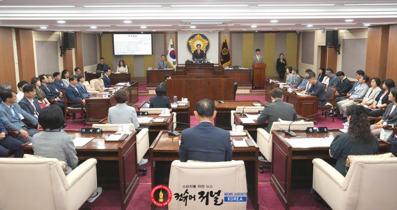 포천시의회, 제194회 임시회 개회(1).jpg