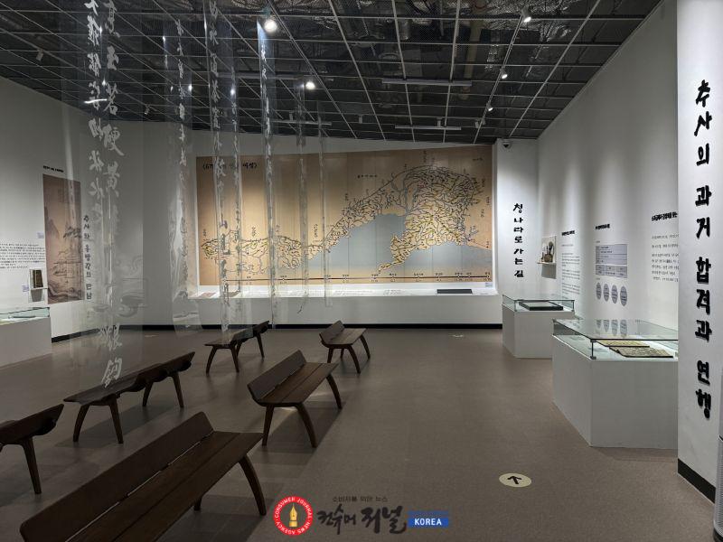 2.개관특별전‘추사, 요동을 가다’전시 모습(2).JPG