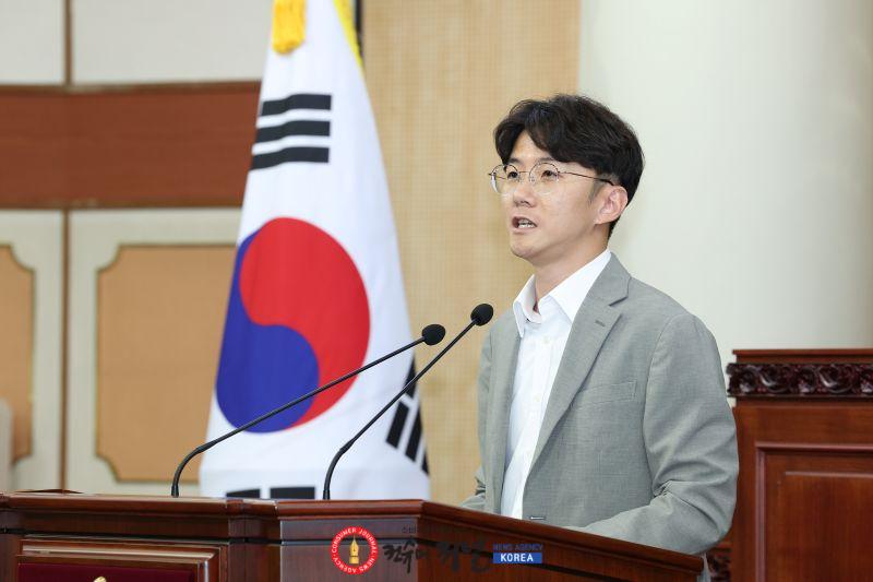 사진1. 발언하는 최성원의원.jpg