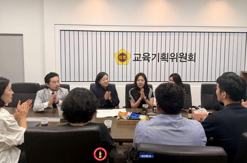 260730_서혜진_의원__AI시대_‘학생주도형_문해력_교육_필요성’_논의_(1).jpg