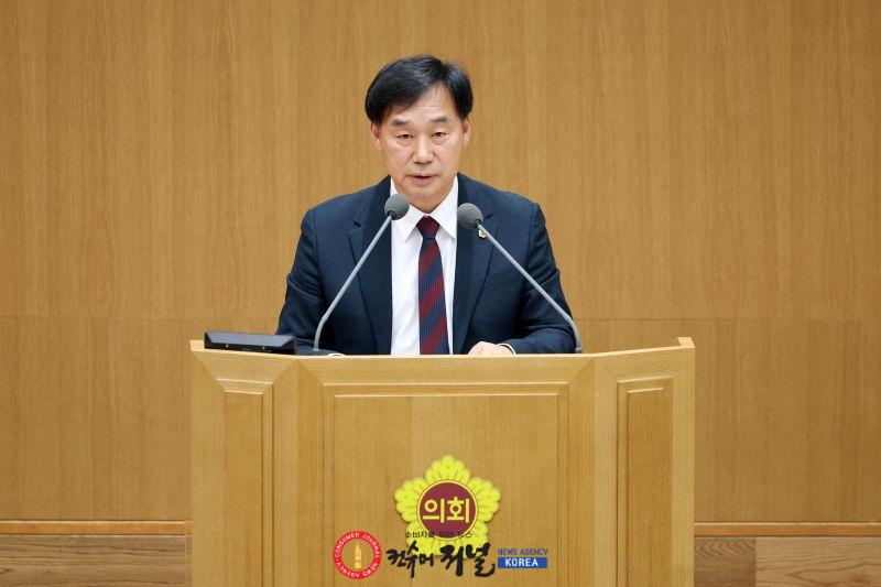 260731_윤종영_의원__추미애_지사_‘정책연구용역_일괄_중단’에_조례로_제동.jpg