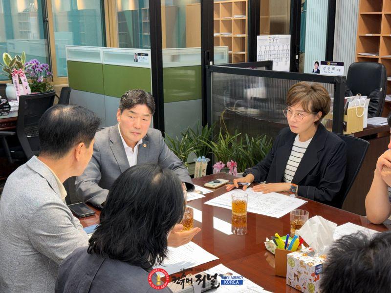 (사진)인천시의회 장수진 의원, 제물포역 명칭 혼선 및 송림고가교 문제 해결을 위한 첫 공식 자리 마련.jpg