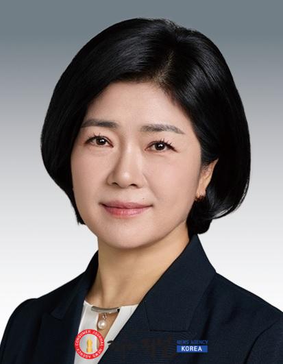 260810_명성숙_의원__“안성휴게소의원_폐쇄__결정_과정과_절차부터_따져봐야”.jpg