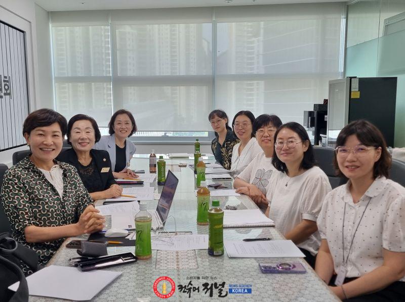 260811_차유미_의원__경기여성네트워크와_현장_중심_여성정책_모색_(1).jpg