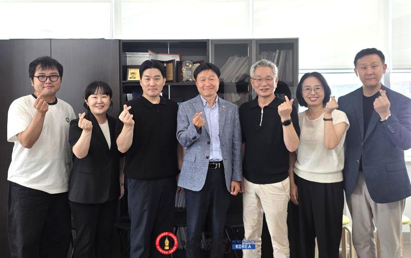 260811_김태희_의원__학대피해아동쉼터_운영_개선_방안_정담회_개최_(1).jpg