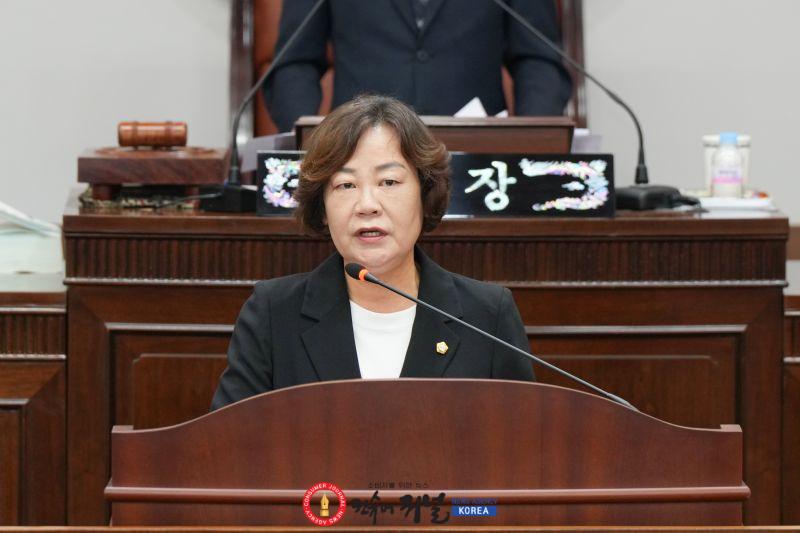 포천시의회 윤경례 의원 옛 6군단 부지 ‘75년 장기 무상사용’ 협상 촉구1.jpg