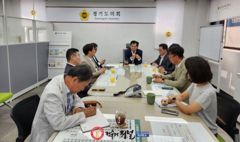 260819_이영봉_의원__망월사역_북부역사_임시사용_및_영구_존치_방안_논의.jpg