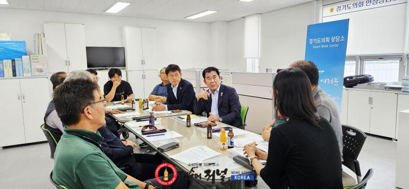 260820_백승기·이주현_의원__안성_친환경농업_현장_목소리_청취_(1).jpg