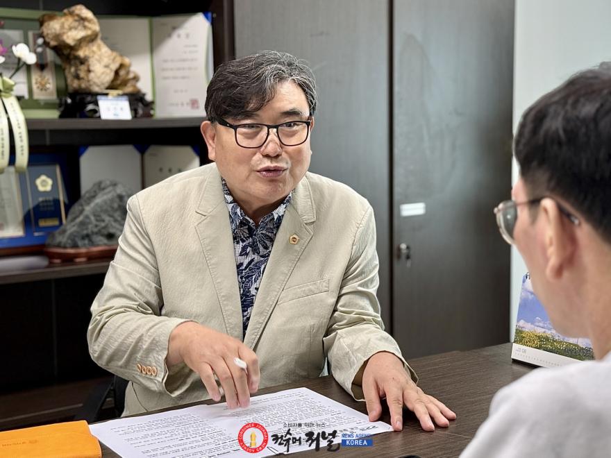 260824_김진후_의원__“과적차량_드론_단속__시범운영부터_해야”.jpg