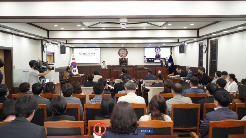 사진1(348회임시회).JPG