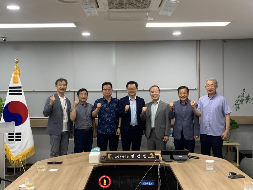 1. 민경선 고양특례시장, 택시업계와 간담회 열어 현장 목소리 청취… 교통체계 개선 방안 논의 (1).jpg