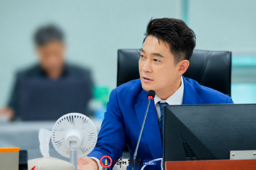 260910_전석훈_의원__“중국_상해_GBC_직접_가보니_안내판도_없어..._수출_지원_먹통에_현장_직원_전원_부재”.png