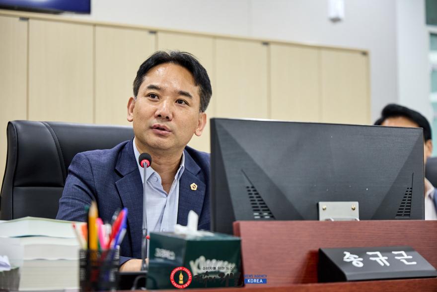 260914_송규근_의원__“민선_9기_첫_본예산__기존_사업_구조_답습_벗어나_전면_재설계해야”.jpg