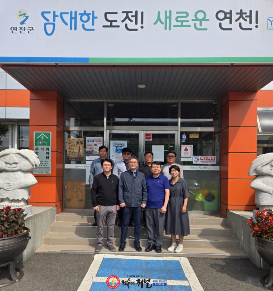 2.연천읍 방위협의회, 추석맞이 경찰·소방관서 위문금 전달1.jpg