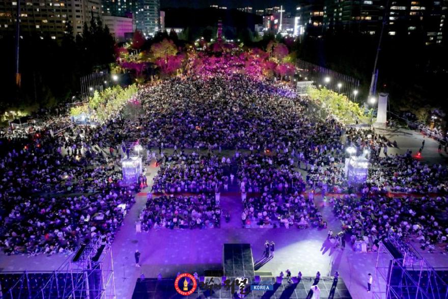 2-4. 2026 고양호수예술축제 화려한 개막.jpg