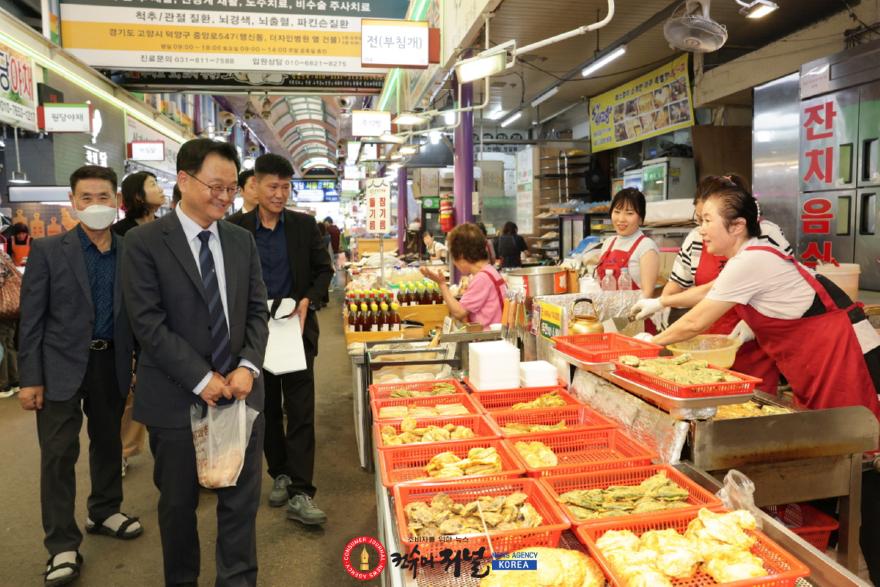 1. 민경선 고양특례시장, 추석 앞두고 전통시장 찾아 상인 격려 (1).jpg