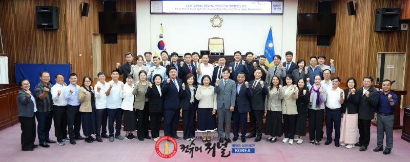 남동구의회 베트남공무원 방문.jpg