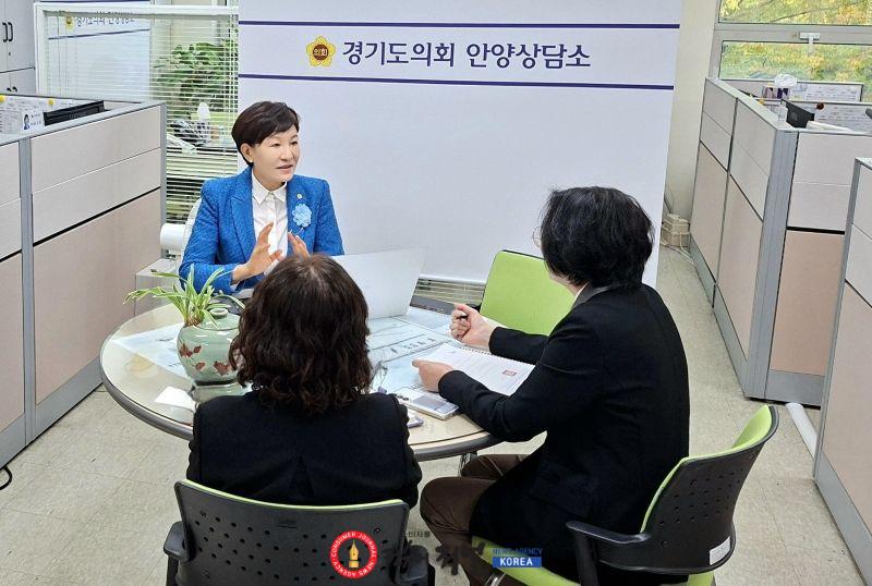 261019_이채명_의원__안양시_청년정책_면담_가져.jpg