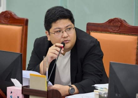 오창준 의원, “‘소비쿠폰 이어 교부금 감액까지’… 시군 재정 부담 가중 지적”
